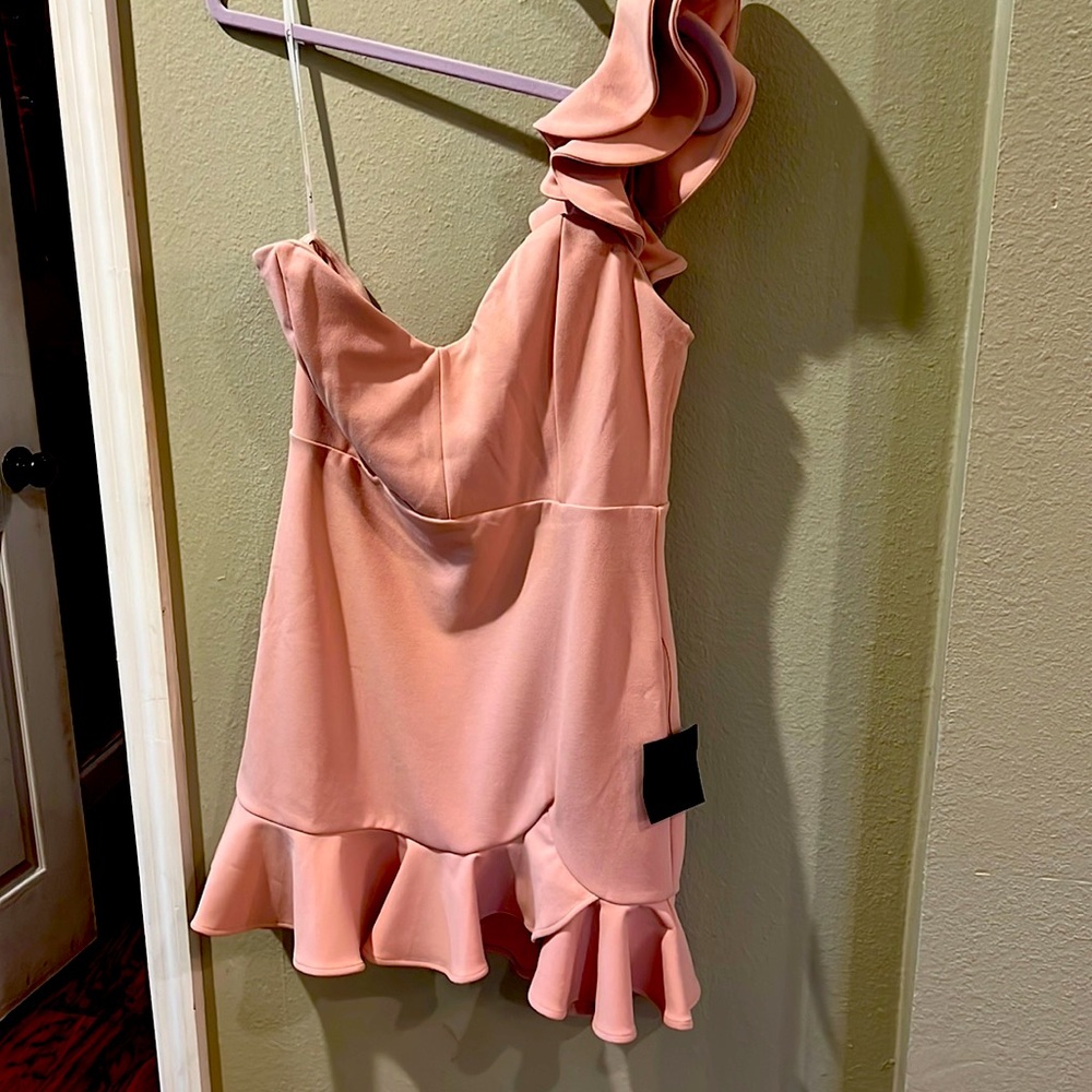 NWT Lulus asymmetrical Pink Party dress